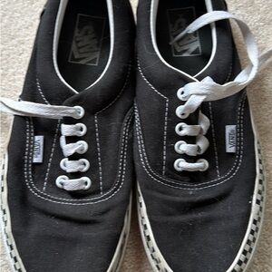 Vans Women’s Black Canvas Sneakers